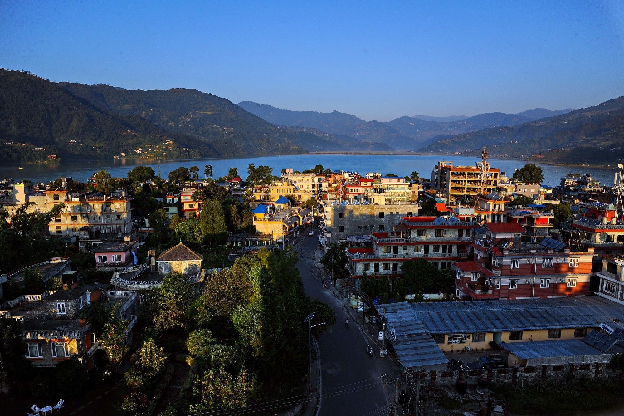 Hotel Queens Park Pokhara Exterior foto